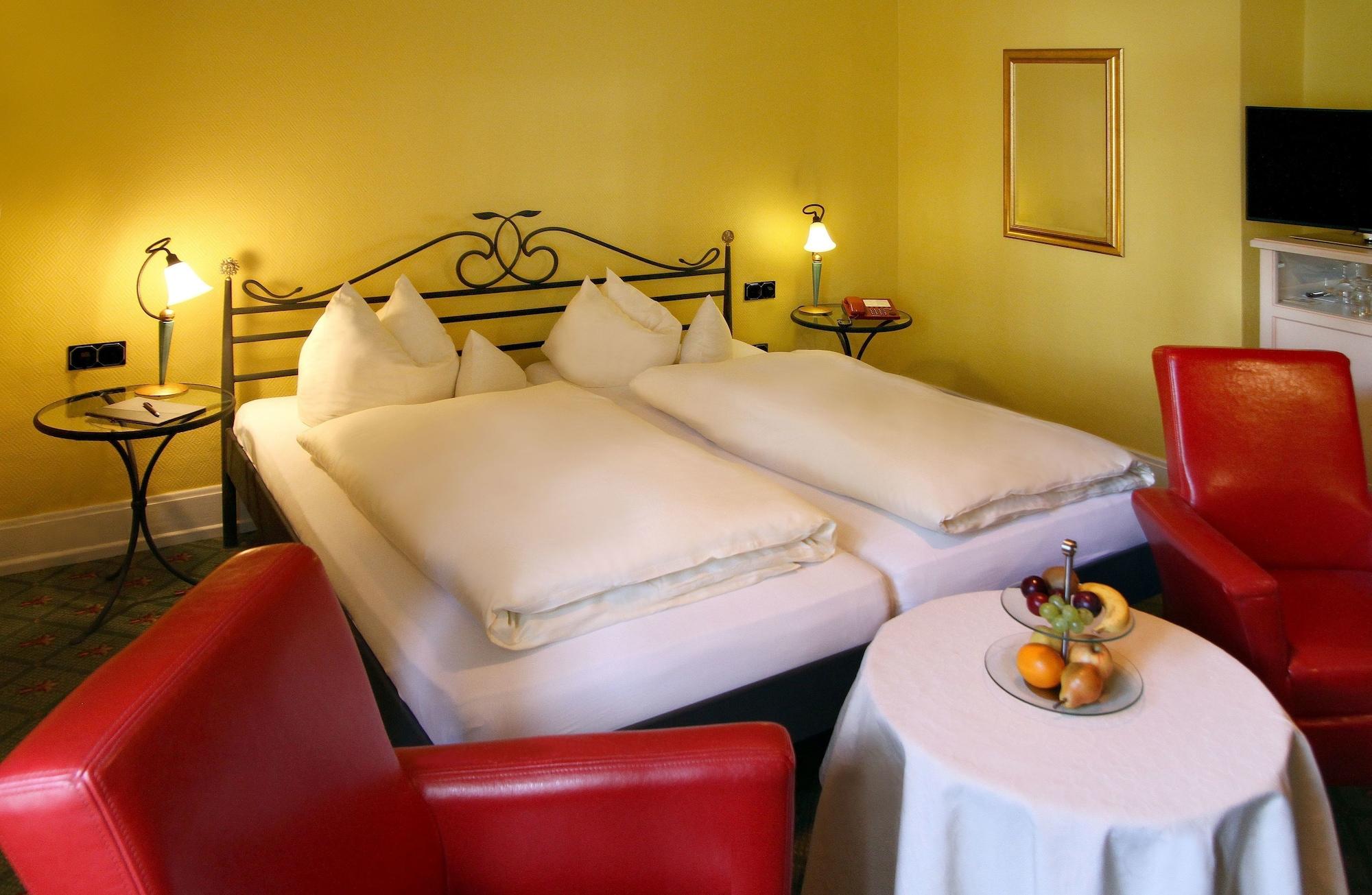 וילינגן Rueters Parkhotel מראה חיצוני תמונה